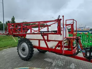 Обприскувач причіпний ОРП на 2000 л штанга 18 м